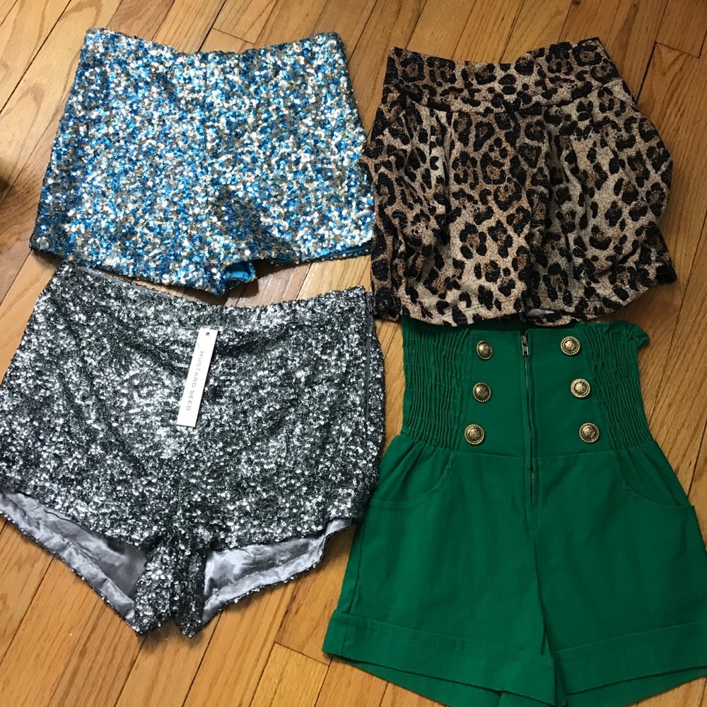 COPY - SHORTS BUNDLE- SEQUIN PRINT HIGH WAISTED SIZE XS